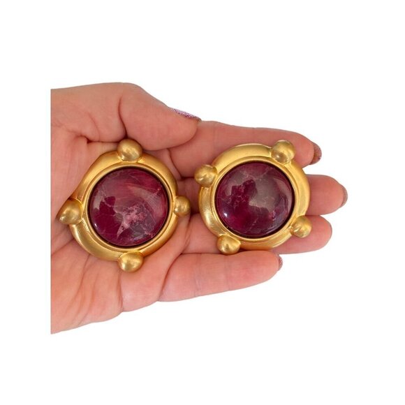 Anne‎ Klein Couture rare vintage 80s magenta marble cabochon earrings & bracelet - Picture 9 of 10